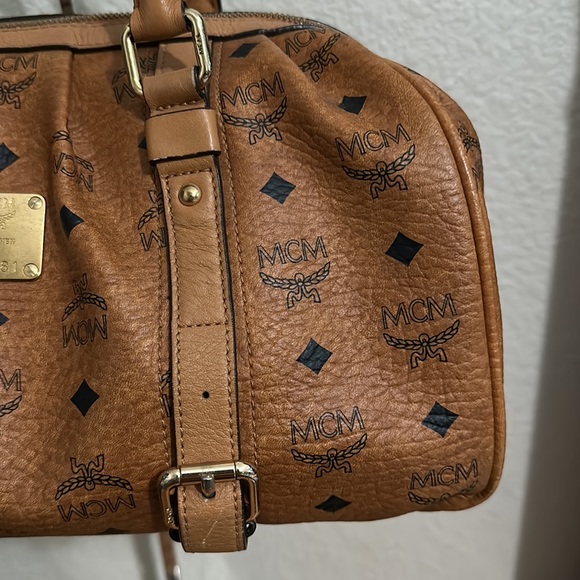 Authentic MCM boston hand bag - Picture 7 of 14